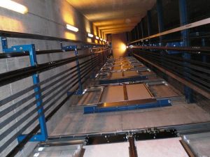 هنگام سقوط آسانسور چه کنیم ؟